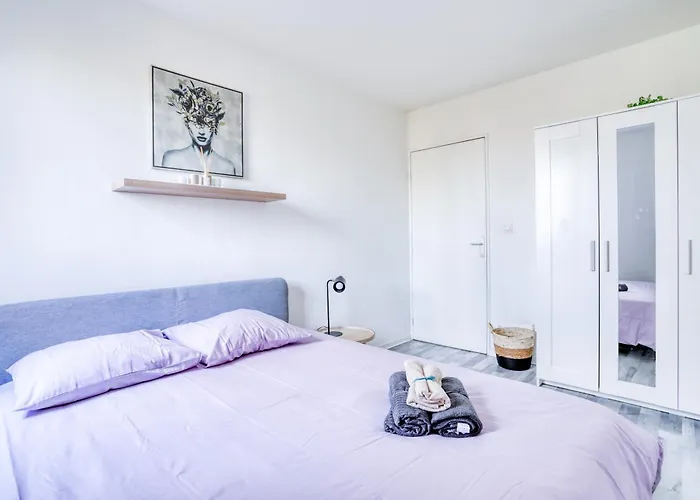 Le Warm Cocon - Spacieux T3 - 5 Personnes - Wifi Et Parking