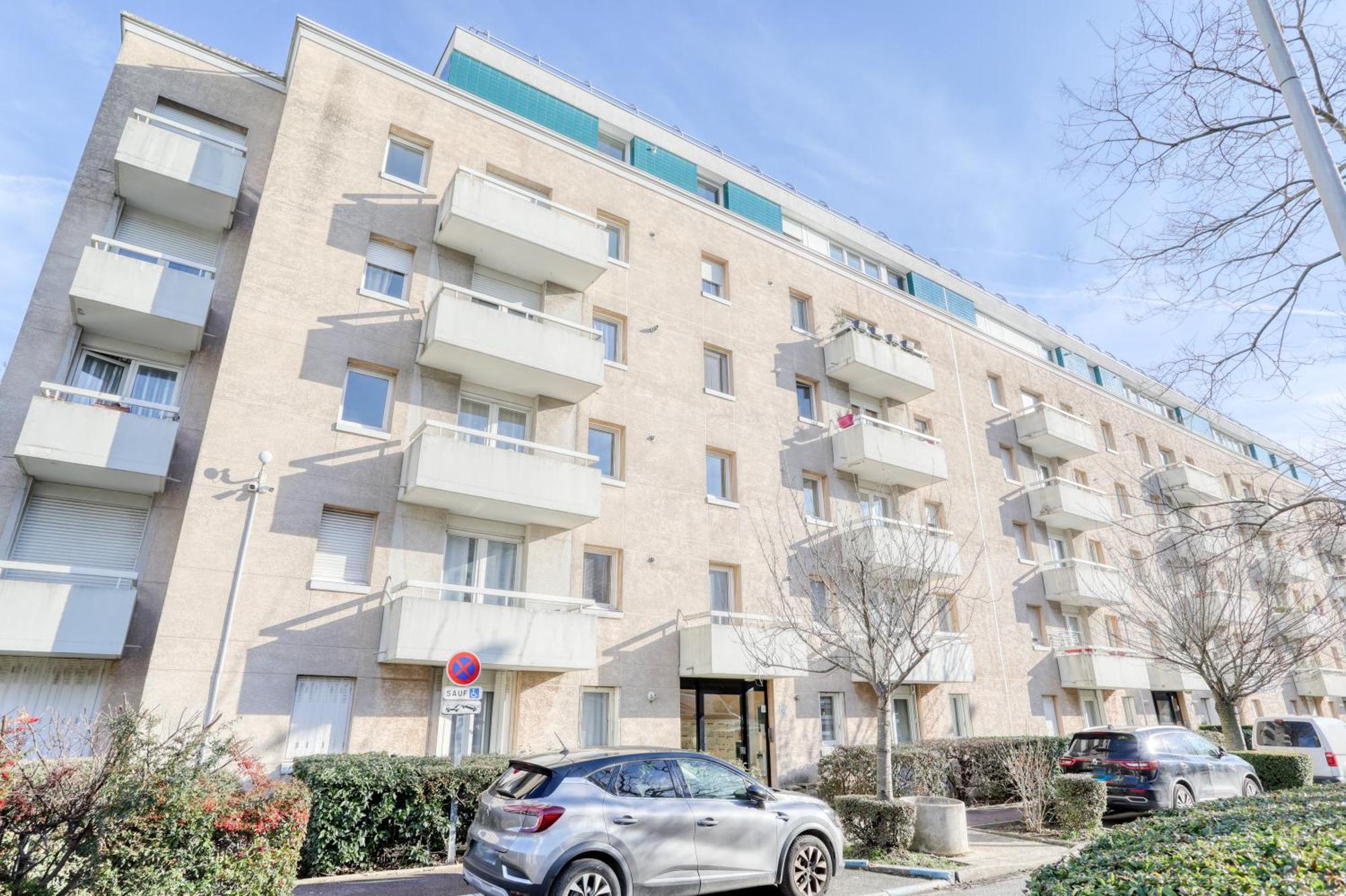 Le Warm Cocon - Spacieux T3 - 5 Personnes - Wifi Et Parking Apartment *